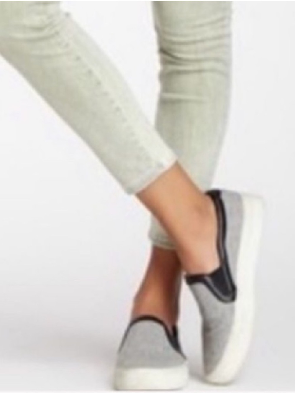 Vince Sneakers